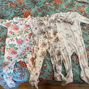 Set of 3 Angel Dear Ruffle Back Footies